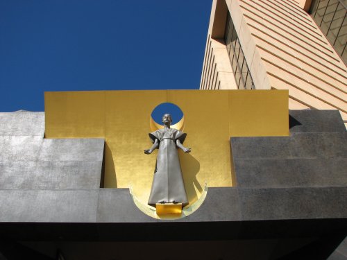 Entrance detail